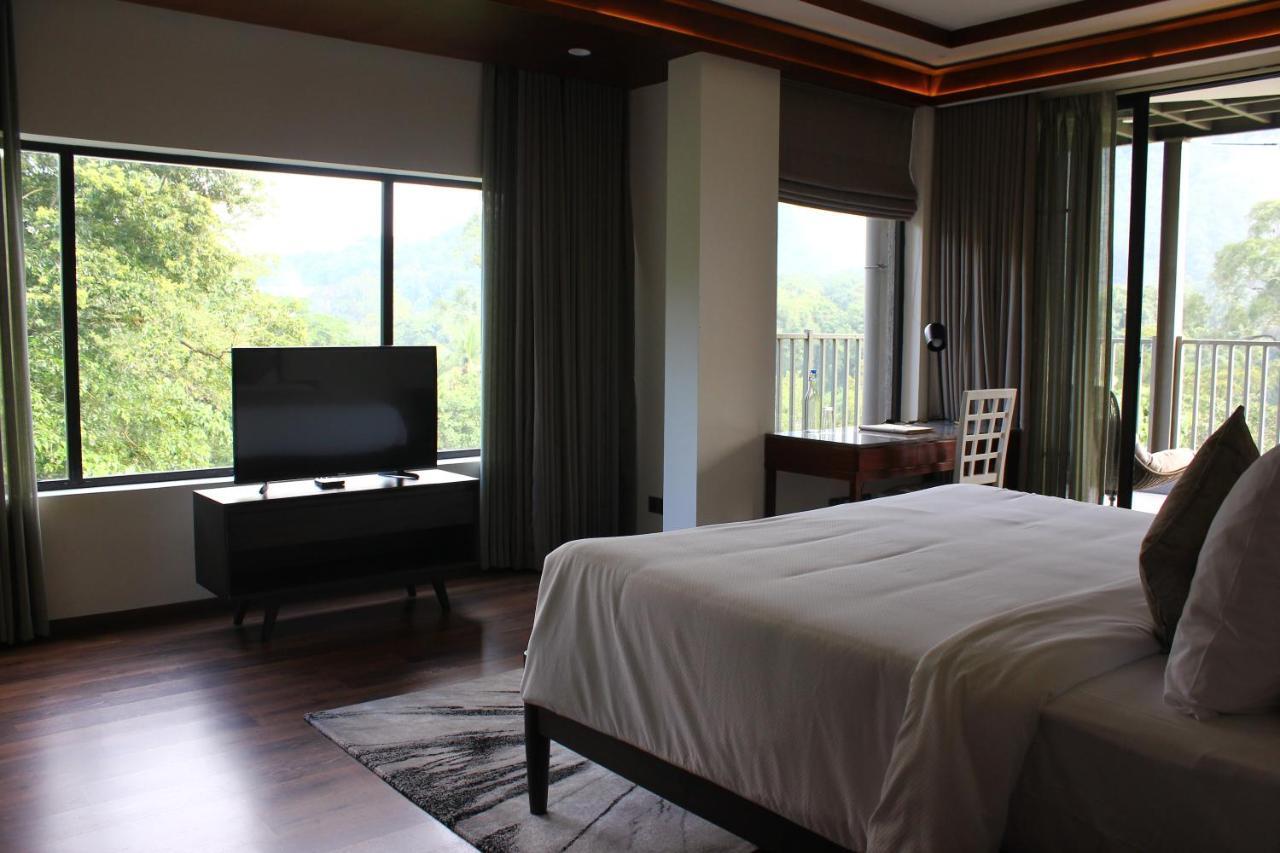 Niraamaya Retreats Samroha Athirappilly Bagian luar foto
